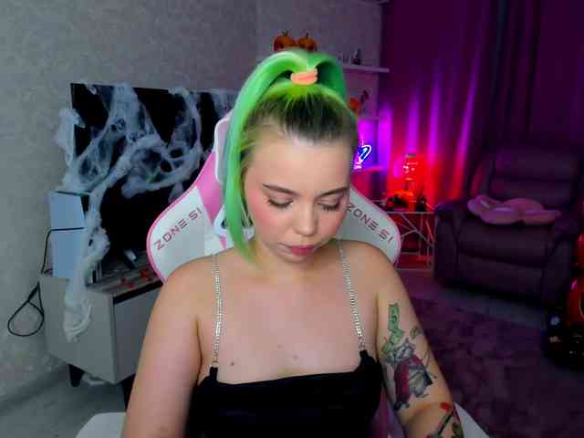 FunnyVibe webcam