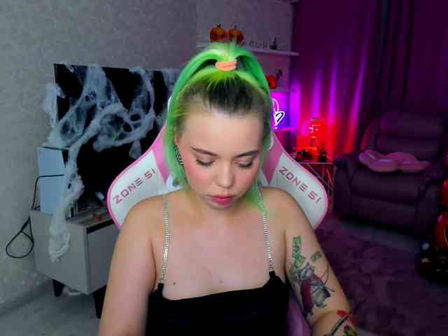 FunnyVibe webcam