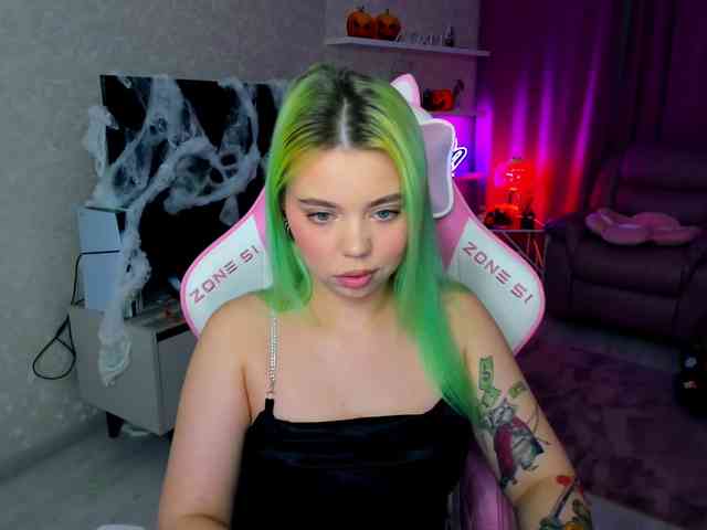 FunnyVibe webcam