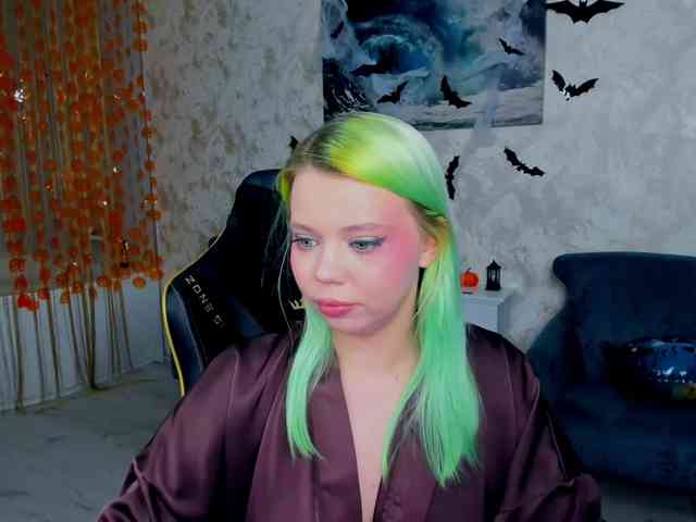 FunnyVibe webcam