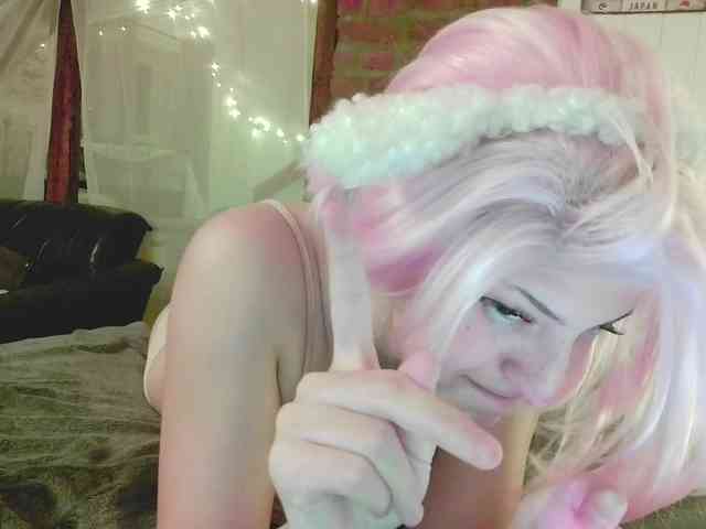 QuietToriel webcam