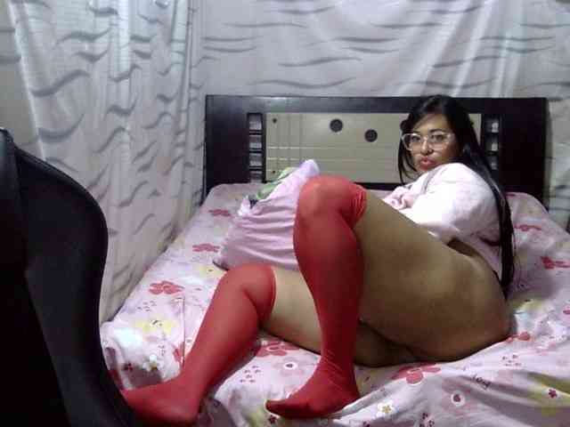 Letty33 webcam