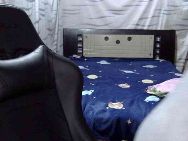 Letty33 webcam