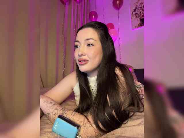 BettyBoom13 webcam