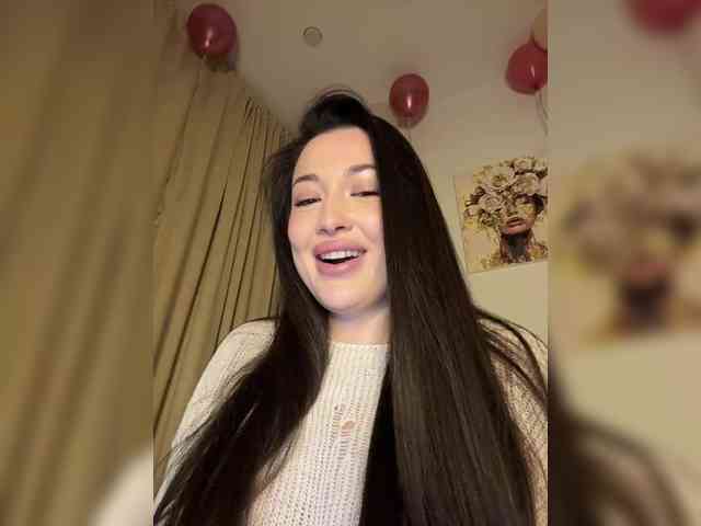 BettyBoom13 webcam