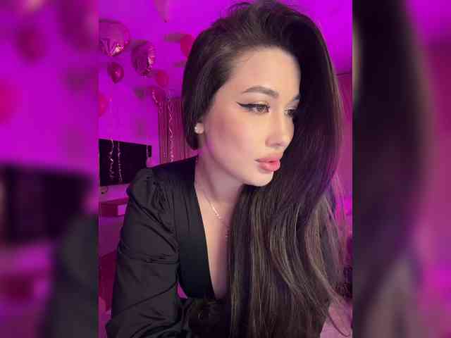 BettyBoom13 webcam