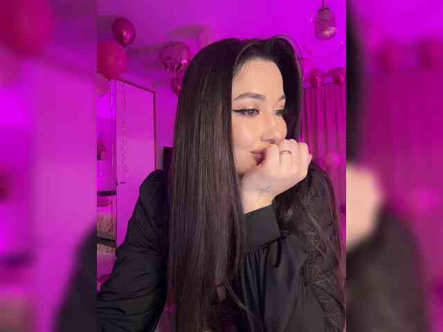 BettyBoom13 webcam