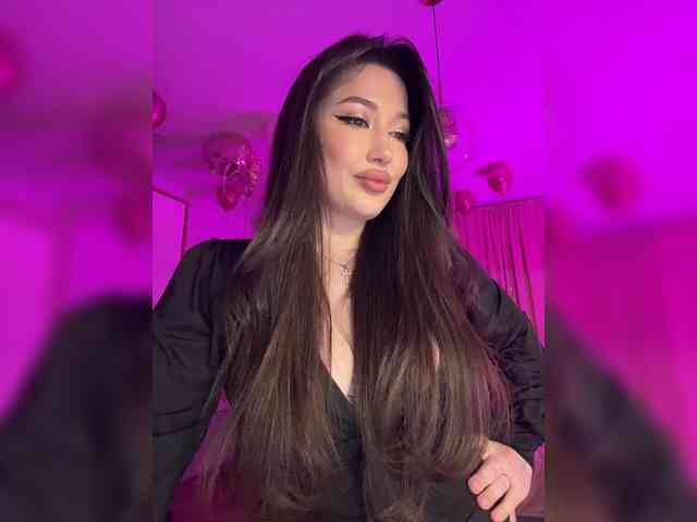 BettyBoom13 webcam