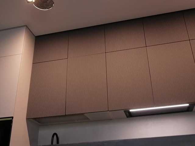 Vai a chattare su Sofa01 Sofa01