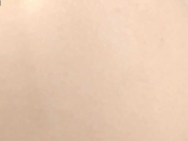 Entra en el chat con el modelo AnzuKim AnzuKim