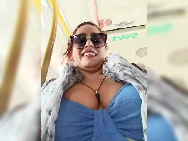 AlexaBrown12 webcam