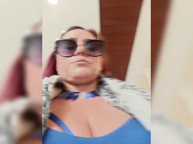 AlexaBrown12 webcam