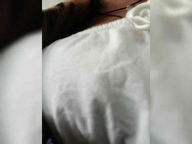 AlexaBrown12 webcam