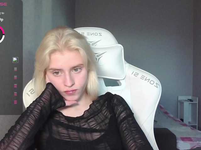 Helga_Pataki webcam