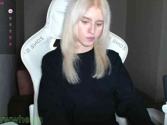 Helga_Pataki webcam