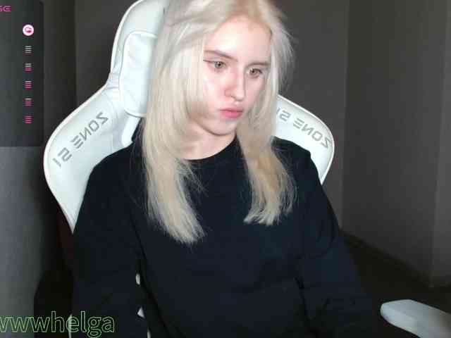 Helga_Pataki webcam