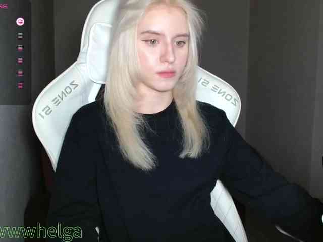 Helga_Pataki webcam