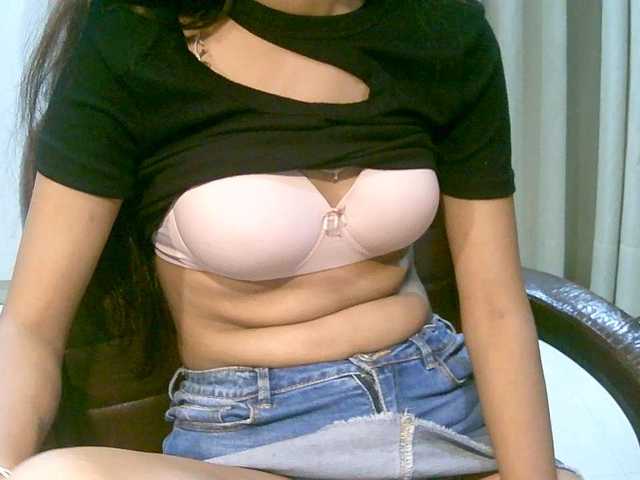 Payal-1-1 webcam