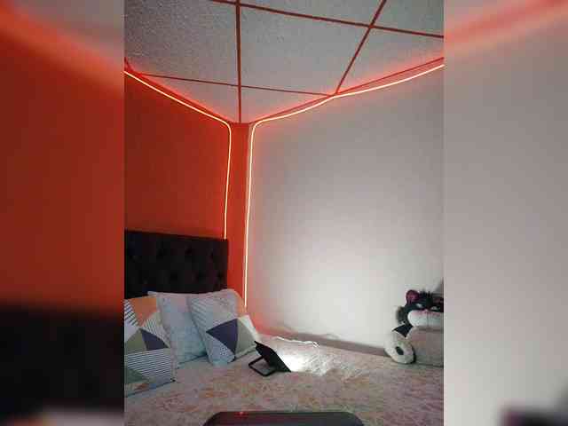 Wolfelatin-10 webcam