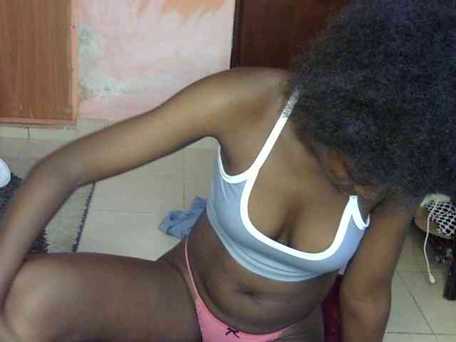 Naughtygal98 webcam