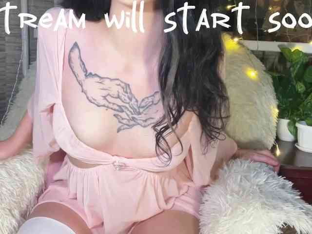 michelle-roze webcam