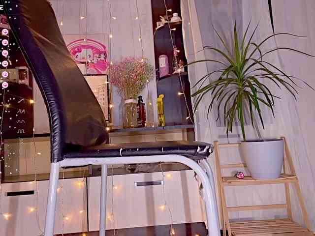 michelle-roze webcam