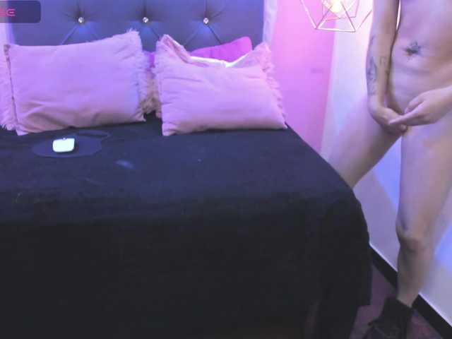 lesbihard-69-1 webcam