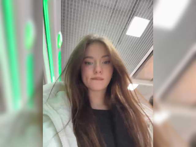 Gratis Live Sexcam mit OlivkaVif OlivkaVif