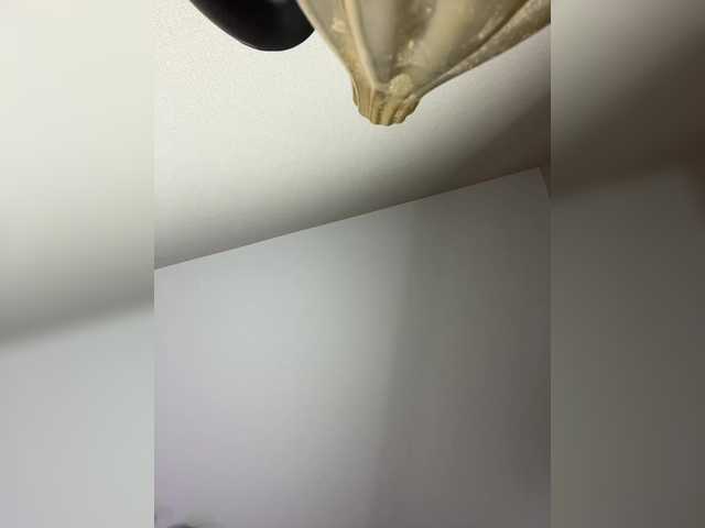 Entra en el chat con el modelo OlivkaVif OlivkaVif