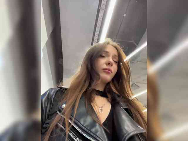 OlivkaVif webcam