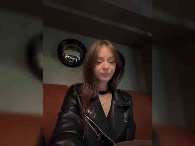 OlivkaVif webcam
