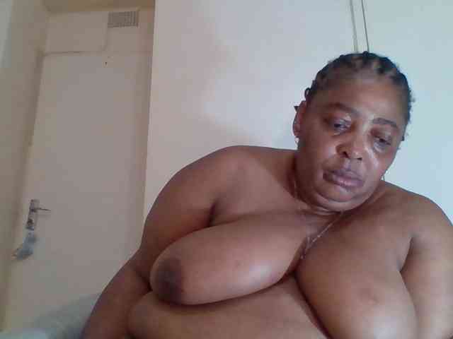 pussylips53 webcam