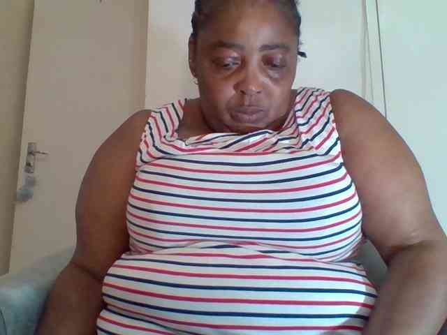 pussylips53 webcam