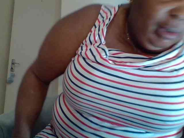 pussylips53 webcam