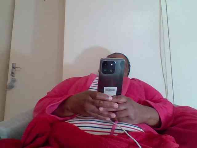 pussylips53 webcam