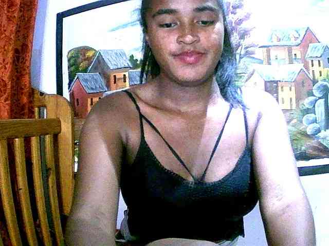 Blacksexy1 webcam