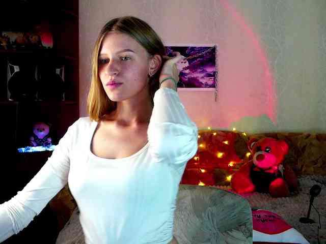 LunaEvan webcam