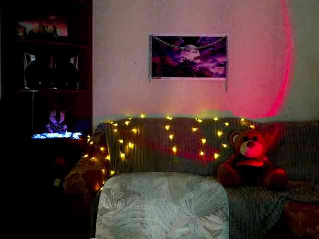 LunaEvan webcam