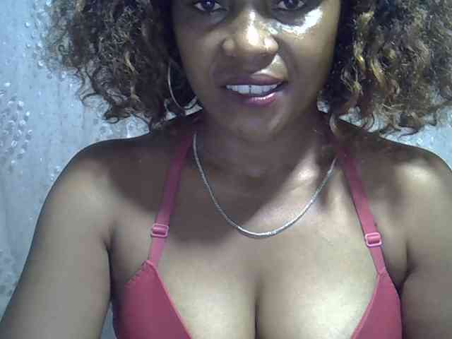 Sexywife1 webcam