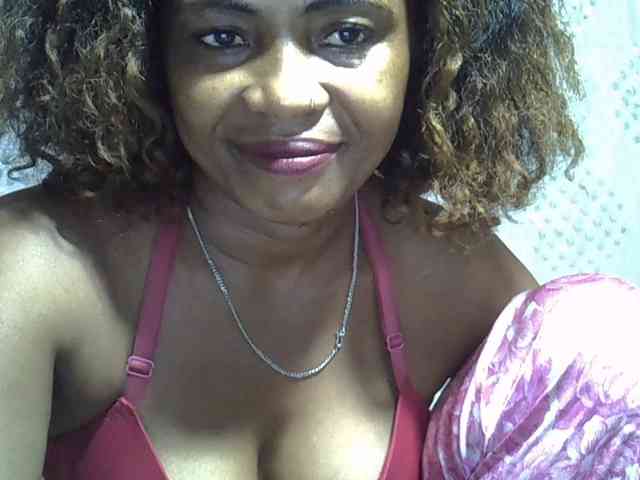 Sexywife1 webcam