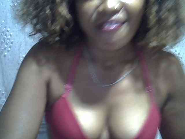 Sexywife1 webcam