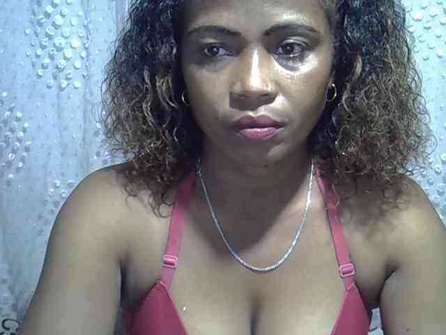 Sexywife1 webcam