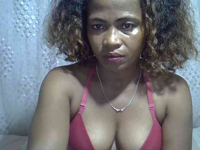 Sexywife1 webcam