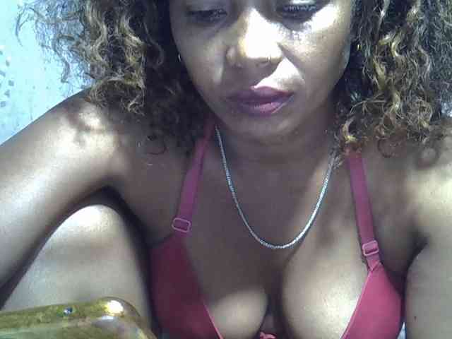 Sexywife1 webcam