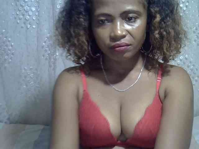 Sexywife1 webcam