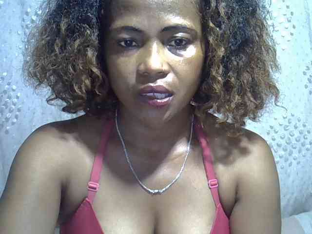 Sexywife1 webcam