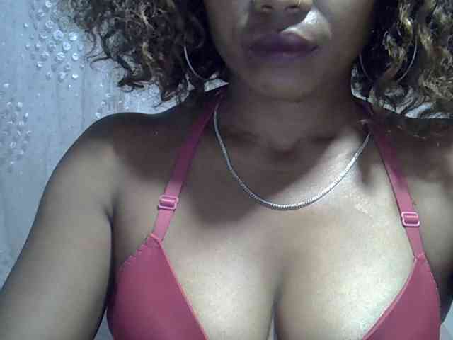 Sexywife1 webcam