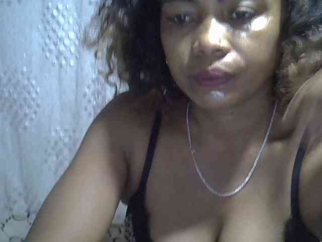 Sexywife1 webcam