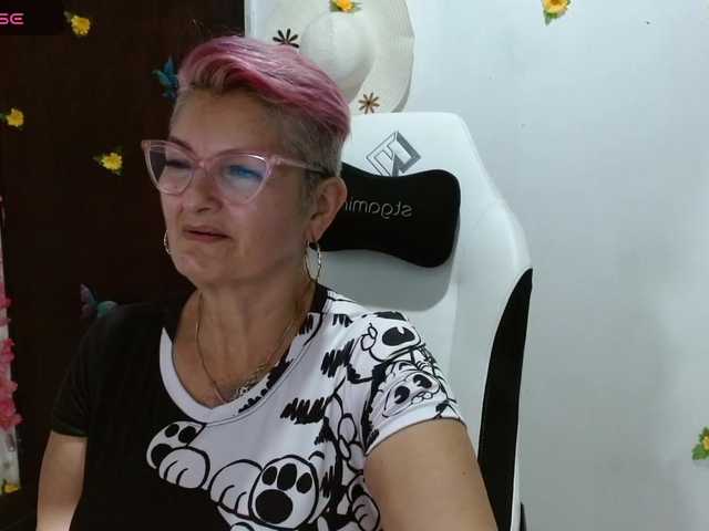 bety-cum3 webcam