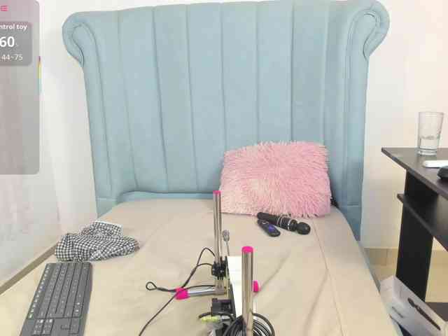 AlexaFoxy18 webcam